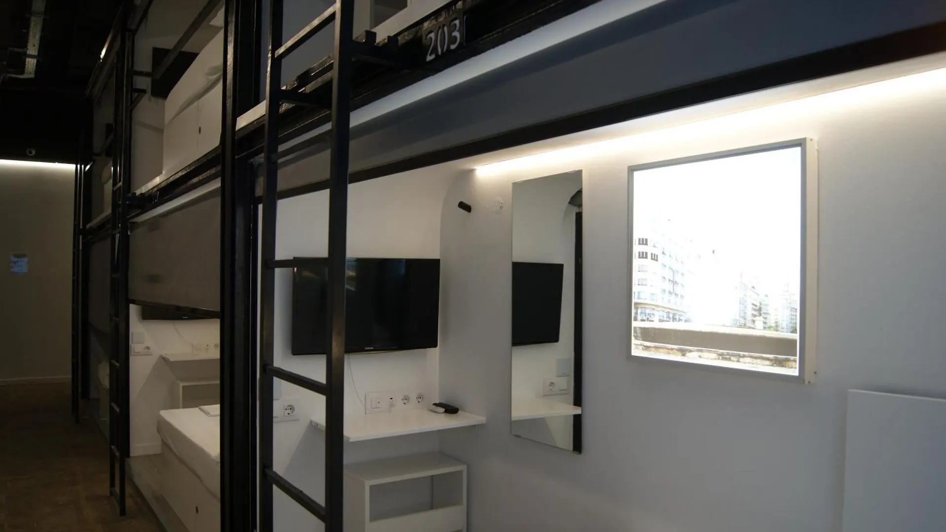 ** Capsulehotel M Pods Malaga Hotel Spanje