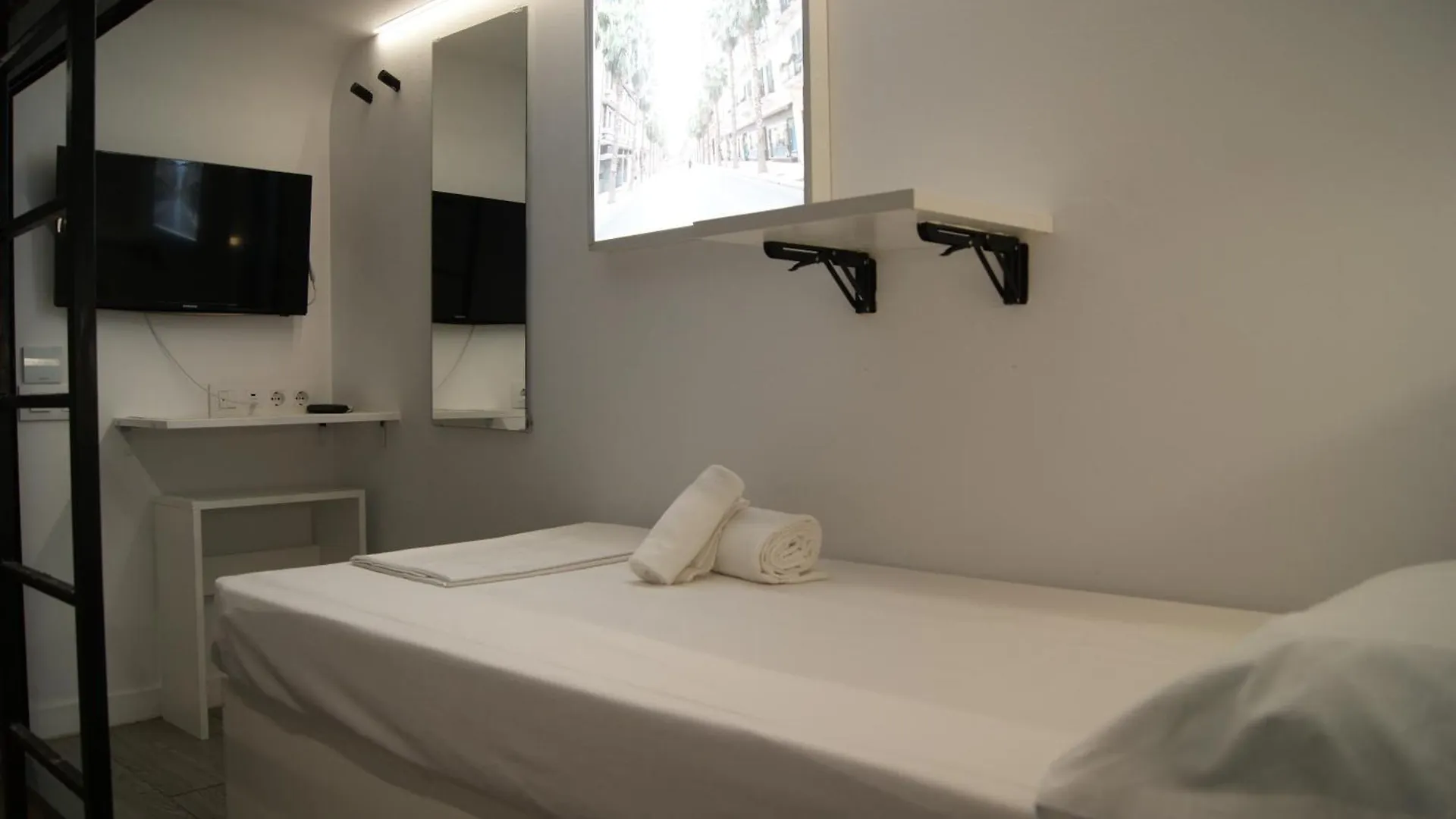 Hotel M Pods Malaga Hotel kapsułowy