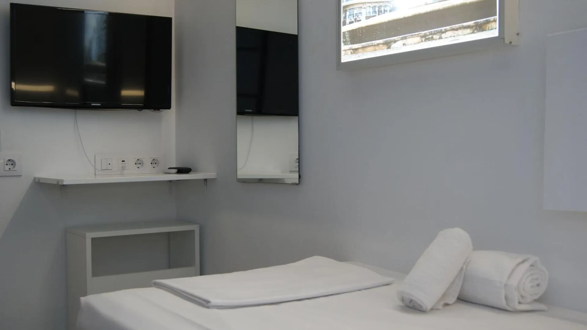 Hotel kapsułowy Hotel M Pods Malaga