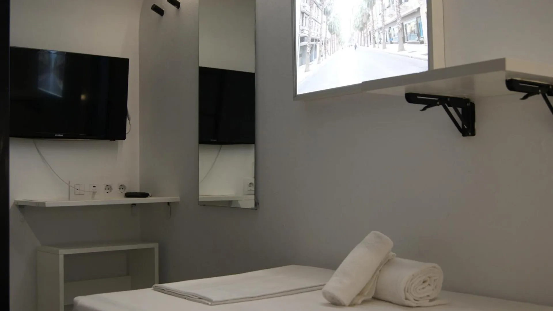 M Pods Malaga Hotel