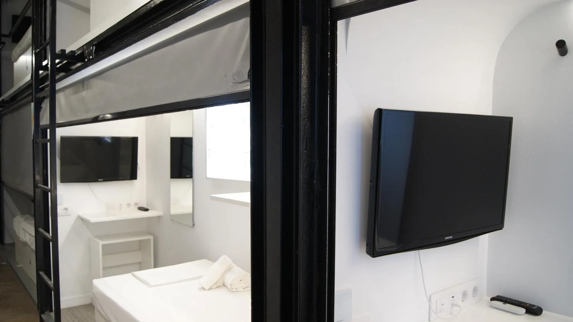 M Pods Malaga Hotel Capsule hotel